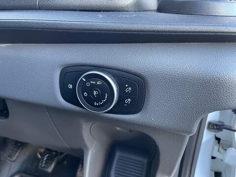 Ford Transit FORD TRANSIT 350 RWD 2.0 130 L2 TIPPER - U467