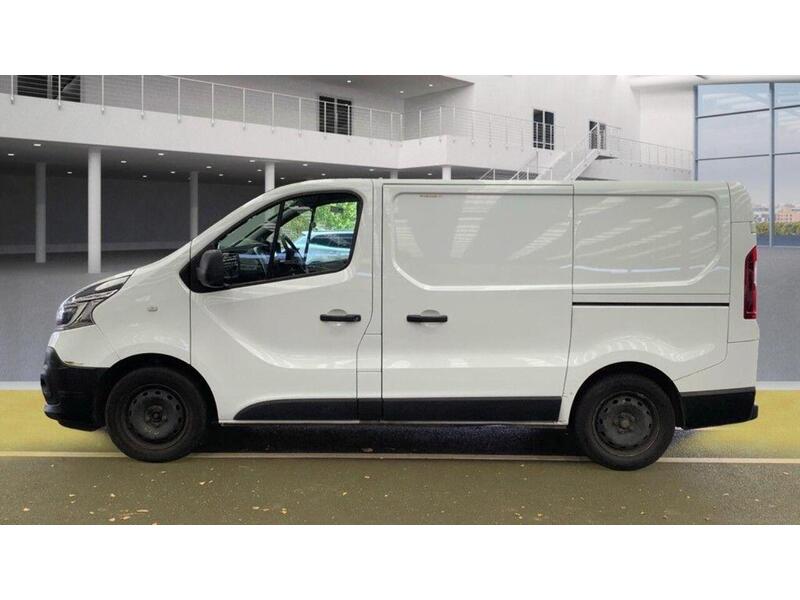Renault Trafic 2.0 dCi ENERGY 28 Business+ SWB Standard Roof Euro 6 (s/s) 5dr - U468