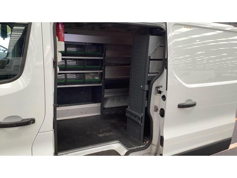 Renault Trafic 2.0 dCi ENERGY 28 Business+ SWB Standard Roof Euro 6 (s/s) 5dr - U468