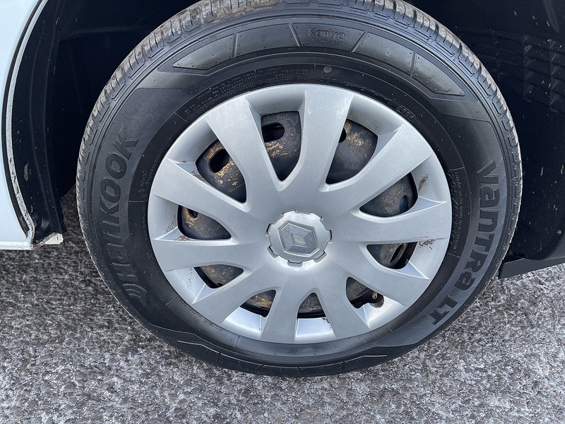 Renault Trafic 2.0 dCi ENERGY 28 Business+ SWB Standard Roof Euro 6 (s/s) 5dr - U468