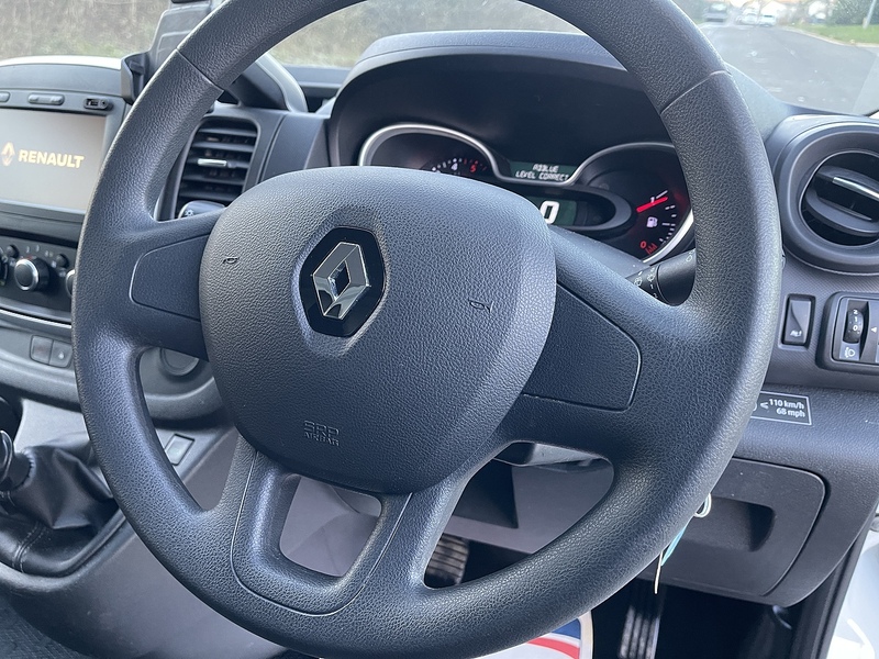 Renault Trafic 2.0 dCi ENERGY 28 Business+ SWB Standard Roof Euro 6 (s/s) 5dr - U468