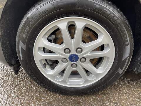 Ford Transit Connect 1.5 240 EcoBlue Limited L2 Euro 6 (s/s) 5dr - U472