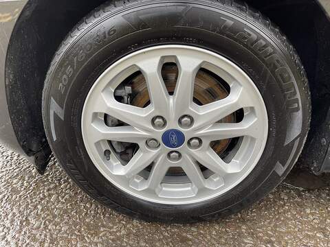 Ford Transit Connect 1.5 240 EcoBlue Limited L2 Euro 6 (s/s) 5dr - U472