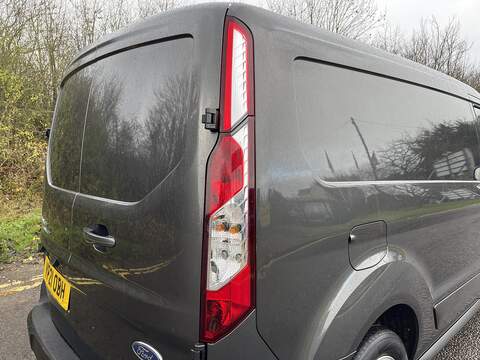 Ford Transit Connect 1.5 240 EcoBlue Limited L2 Euro 6 (s/s) 5dr - U472