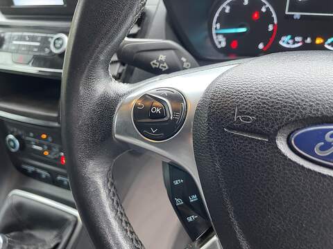 Ford Transit Connect 1.5 240 EcoBlue Limited L2 Euro 6 (s/s) 5dr - U472