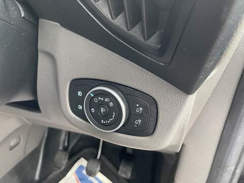 Ford Transit Connect 1.5 240 EcoBlue Limited L2 Euro 6 (s/s) 5dr - U472