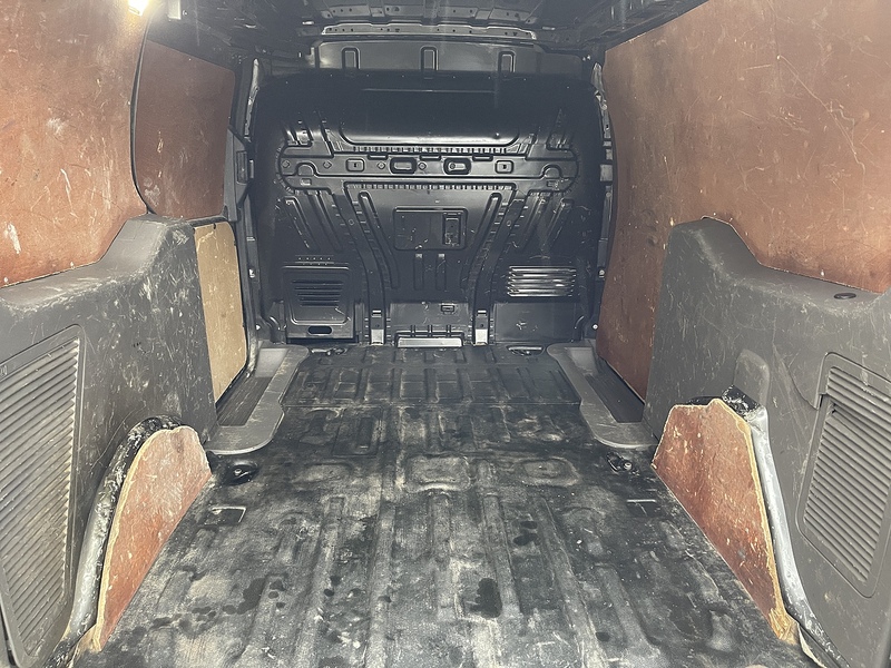 Ford Transit Connect 1.5 240 EcoBlue Limited L2 Euro 6 (s/s) 5dr - U472