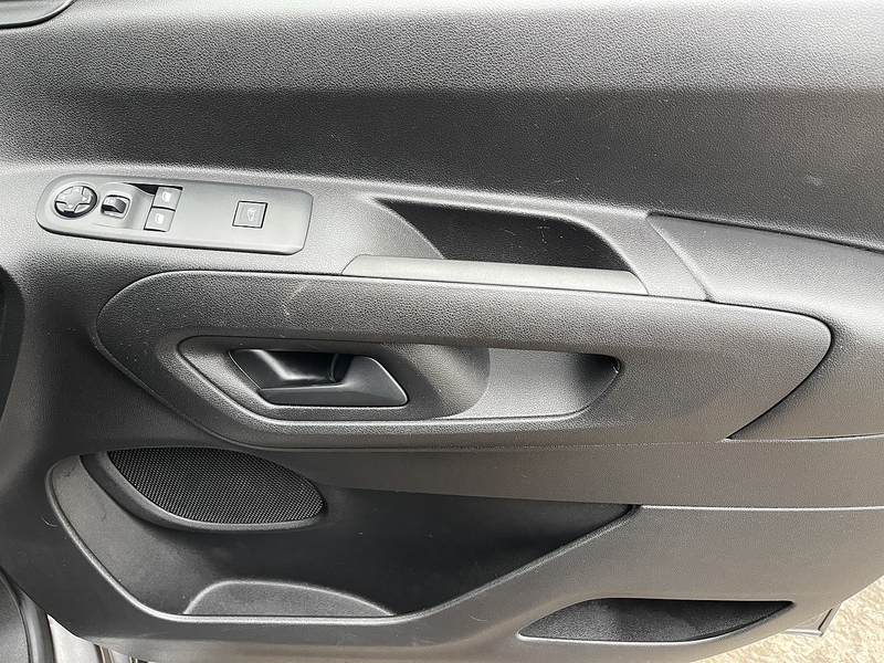 Toyota PROACE CITY 50kWh Icon Short Panel Van Auto SWB 5dr (7kW OBC) - U475