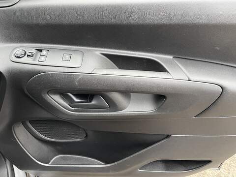 Toyota PROACE CITY 50kWh Icon Short Panel Van Auto SWB 5dr (7kW OBC) - U475