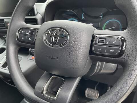 Toyota PROACE CITY 50kWh Icon Short Panel Van Auto SWB 5dr (7kW OBC) - U475