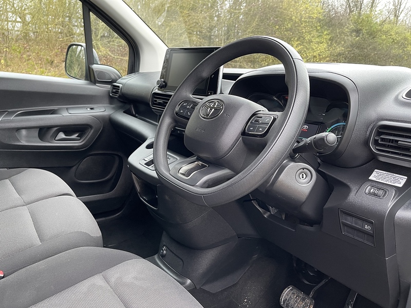 Toyota PROACE CITY 50kWh Icon Short Panel Van Auto SWB 5dr (7kW OBC) - U475