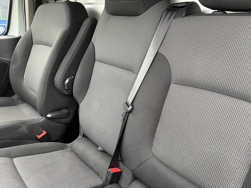 Renault Trafic 2.0 dCi ENERGY 28 Business+ SWB Standard Roof Euro 6 (s/s) 5dr - U476