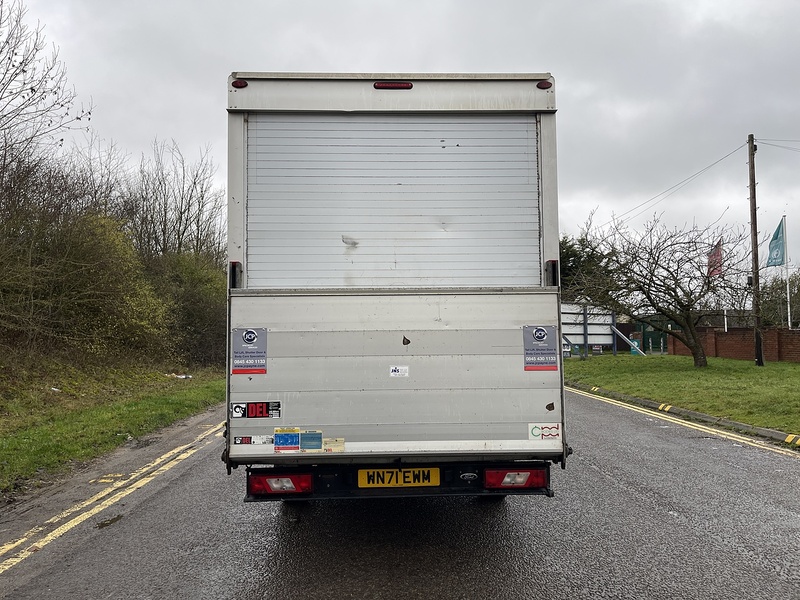 Ford Transit 2.0 350 EcoBlue Leader Luton 3dr Diesel Manual RWD L4 Euro 6 (s/s) (130 ps) - U477