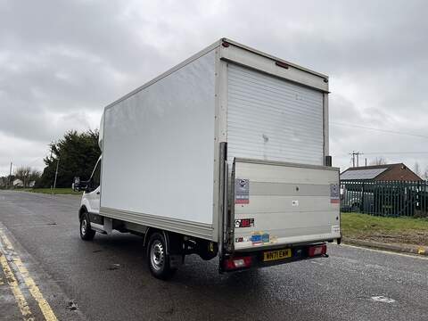 Ford Transit 2.0 350 EcoBlue Leader Luton 3dr Diesel Manual RWD L4 Euro 6 (s/s) (130 ps) - U477
