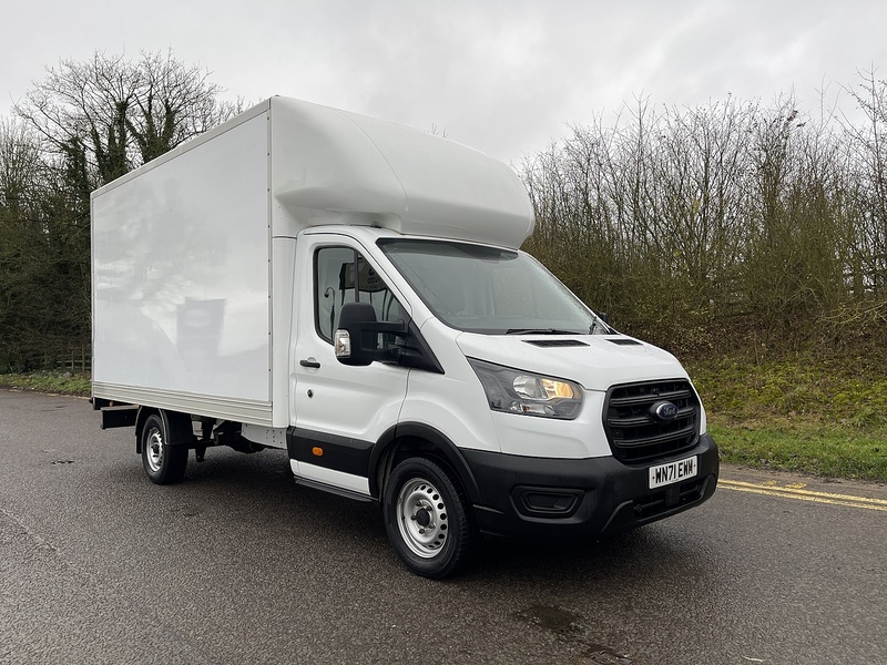 Ford Transit 2.0 350 EcoBlue Leader Luton 3dr Diesel Manual RWD L4 Euro 6 (s/s) (130 ps) - U477