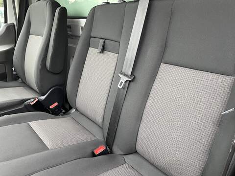 Ford Transit 2.0 350 EcoBlue Leader Luton 3dr Diesel Manual RWD L4 Euro 6 (s/s) (130 ps) - U477