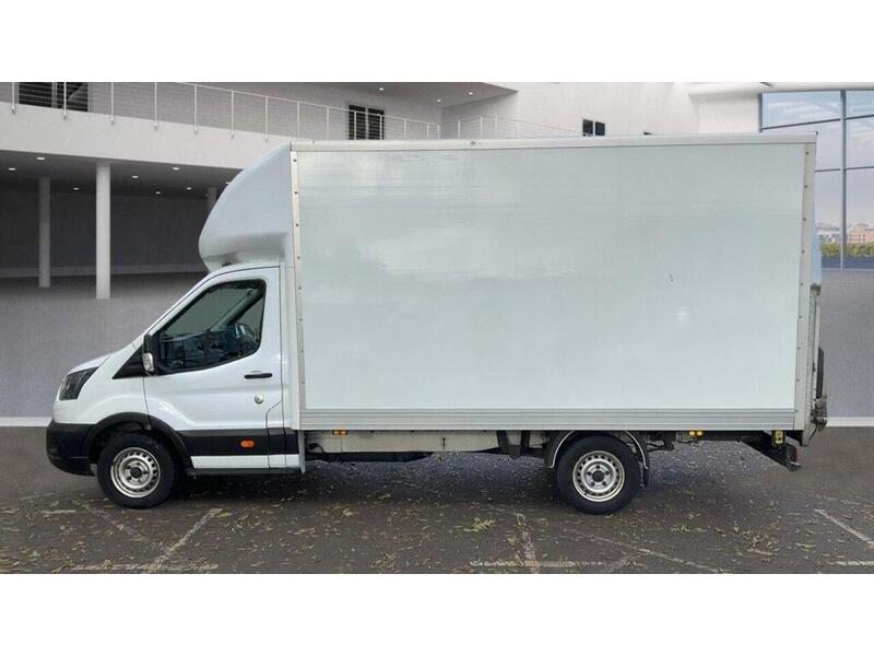 Ford Transit 2.0 350 EcoBlue Leader Luton 3dr Diesel Manual RWD L4 Euro 6 (s/s) (130 ps) - U478