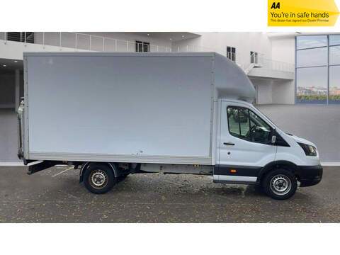 Ford Transit 2.0 350 EcoBlue Leader Luton 3dr Diesel Manual RWD L4 Euro 6 (s/s) (130 ps) - U478