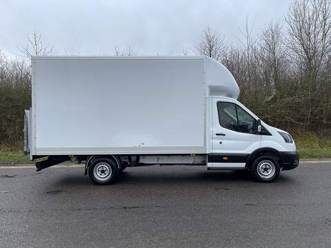 Ford Transit 2.0 350 EcoBlue Leader Luton 3dr Diesel Manual RWD L4 Euro 6 (s/s) (130 ps) - U478