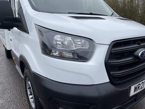 Ford Transit 2.0 350 EcoBlue Leader Luton 3dr Diesel Manual RWD L4 Euro 6 (s/s) (130 ps) - U478