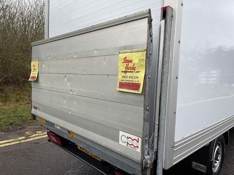 Ford Transit 2.0 350 EcoBlue Leader Luton 3dr Diesel Manual RWD L4 Euro 6 (s/s) (130 ps) - U478