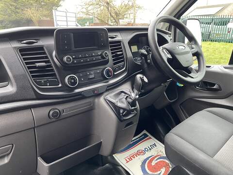 Ford Transit 2.0 350 EcoBlue Leader Luton 3dr Diesel Manual RWD L4 Euro 6 (s/s) (130 ps) - U478
