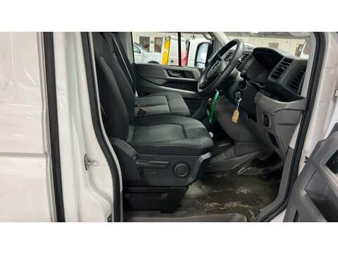 Volkswagen Crafter 2.0 TDI CR35 Trendline FWD LWB High Roof Euro 6 (s/s) 5dr - U479