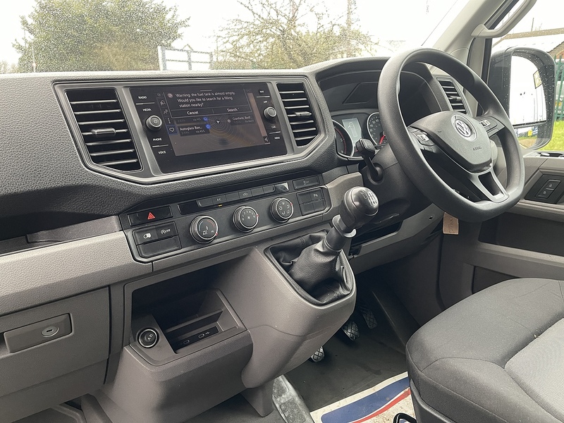 Volkswagen Crafter 2.0 TDI CR35 Trendline FWD LWB High Roof Euro 6 (s/s) 5dr - U479