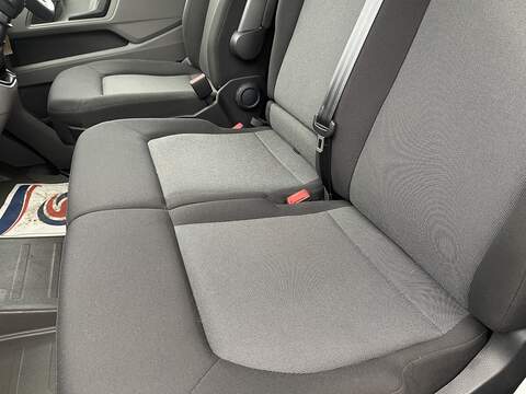 Volkswagen Crafter 2.0 TDI CR35 Trendline FWD LWB High Roof Euro 6 (s/s) 5dr - U479