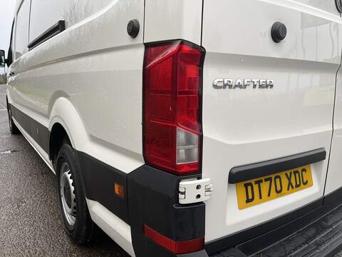 Volkswagen Crafter 2.0 TDI CR35 Trendline FWD LWB High Roof Euro 6 (s/s) 5dr - U479