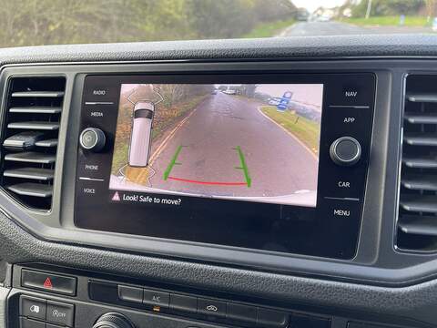 Volkswagen Crafter 2.0 TDI CR35 Trendline FWD LWB High Roof Euro 6 (s/s) 5dr - U480