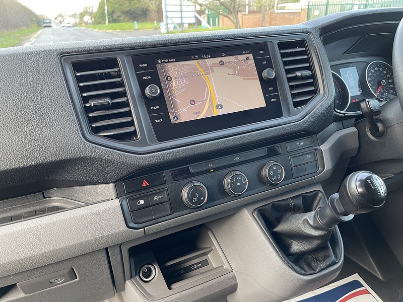 Volkswagen Crafter 2.0 TDI CR35 Trendline FWD LWB High Roof Euro 6 (s/s) 5dr - U480