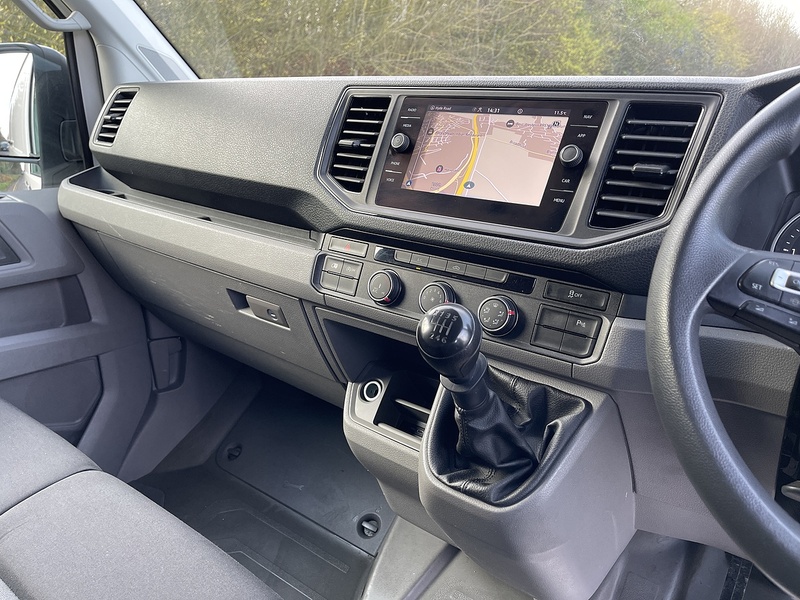 Volkswagen Crafter 2.0 TDI CR35 Trendline FWD LWB High Roof Euro 6 (s/s) 5dr - U480