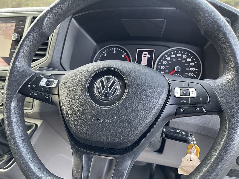 Volkswagen Crafter 2.0 TDI CR35 Trendline FWD LWB High Roof Euro 6 (s/s) 5dr - U480