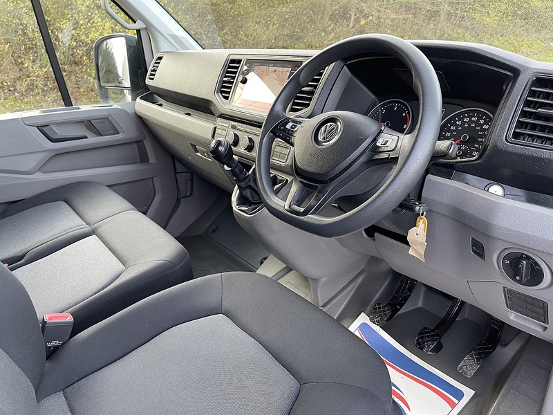 Volkswagen Crafter 2.0 TDI CR35 Trendline FWD LWB High Roof Euro 6 (s/s) 5dr - U480