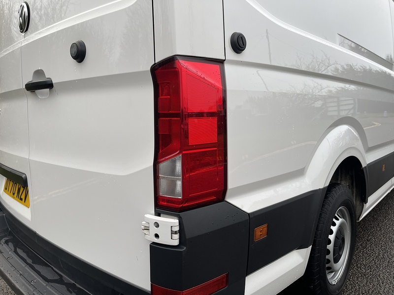 Volkswagen Crafter 2.0 TDI CR35 Trendline FWD LWB High Roof Euro 6 (s/s) 5dr - U480