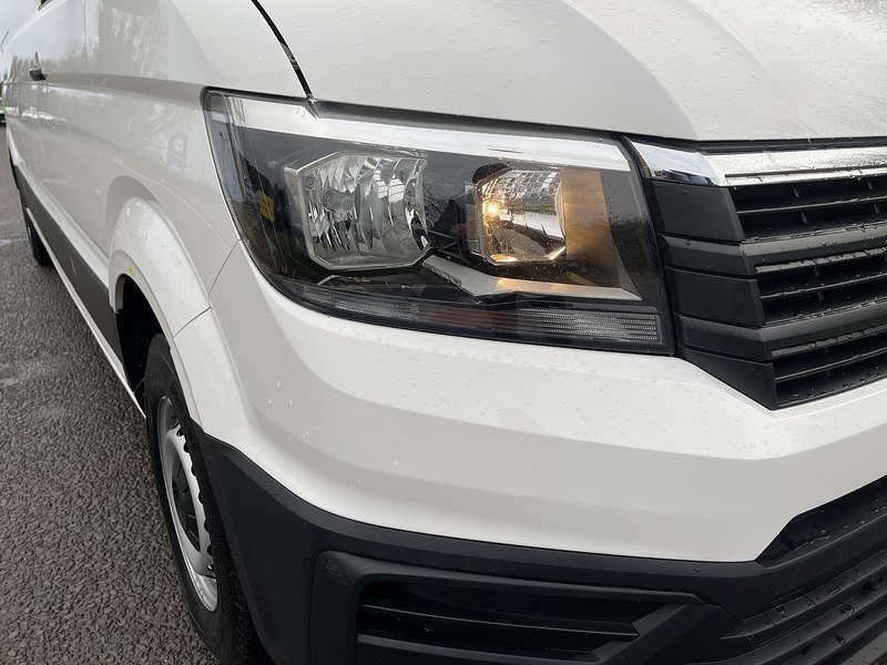 Volkswagen Crafter 2.0 TDI CR35 Trendline FWD LWB High Roof Euro 6 (s/s) 5dr - U480