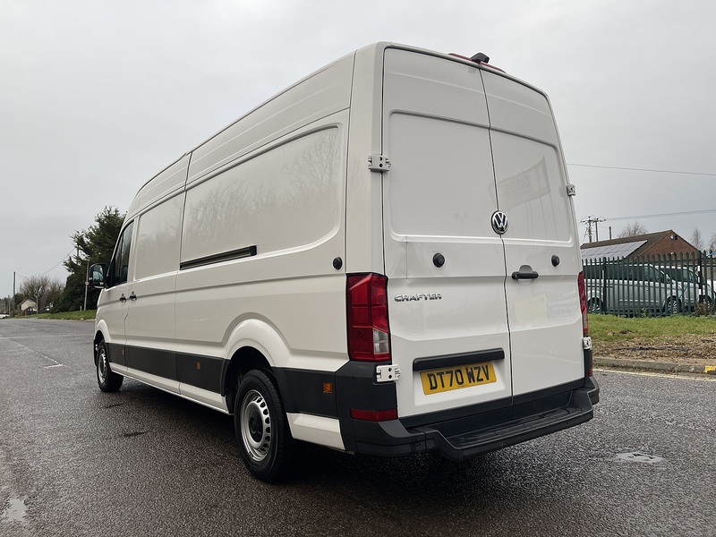 Volkswagen Crafter 2.0 TDI CR35 Trendline FWD LWB High Roof Euro 6 (s/s) 5dr - U480