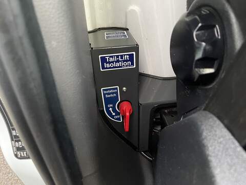 Ford Transit 2.0 350 EcoBlue Leader Luton 3dr Diesel Manual RWD L3 Euro 6 (s/s) (130 ps) - U481