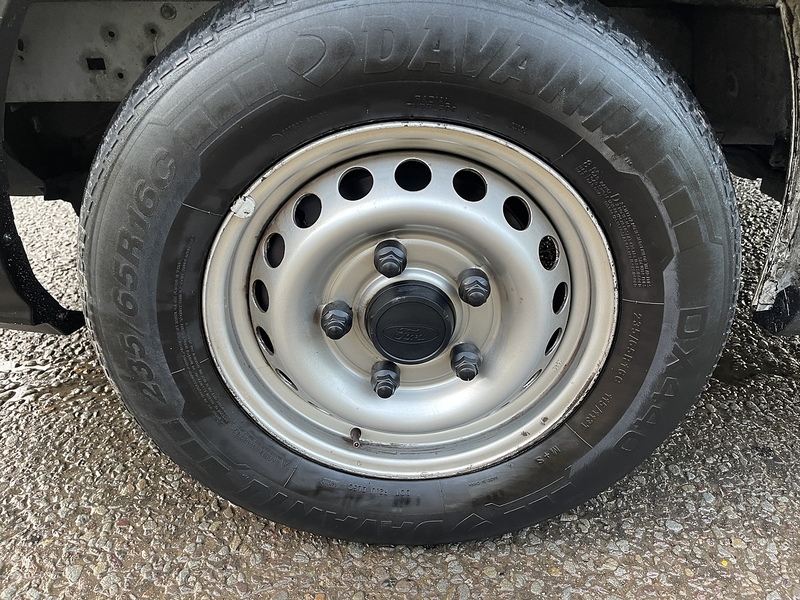 Ford Transit 2.0 350 EcoBlue Leader Luton 3dr Diesel Manual RWD L3 Euro 6 (s/s) (130 ps) - U481