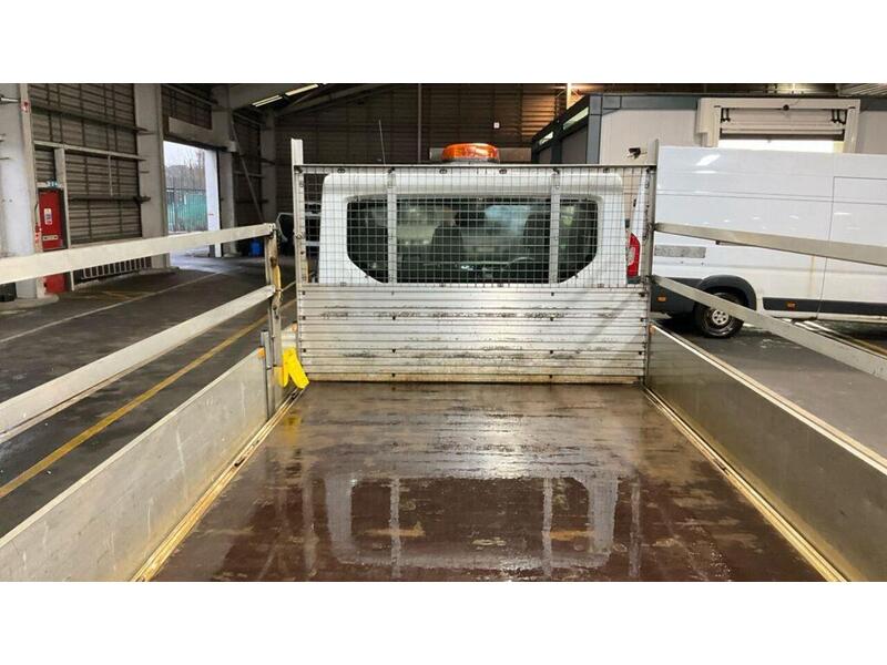 Ford Transit 2.0 350 EcoBlue Leader Dropside 2dr Diesel Manual RWD L4 Euro 6 (s/s) (130 ps) - U483