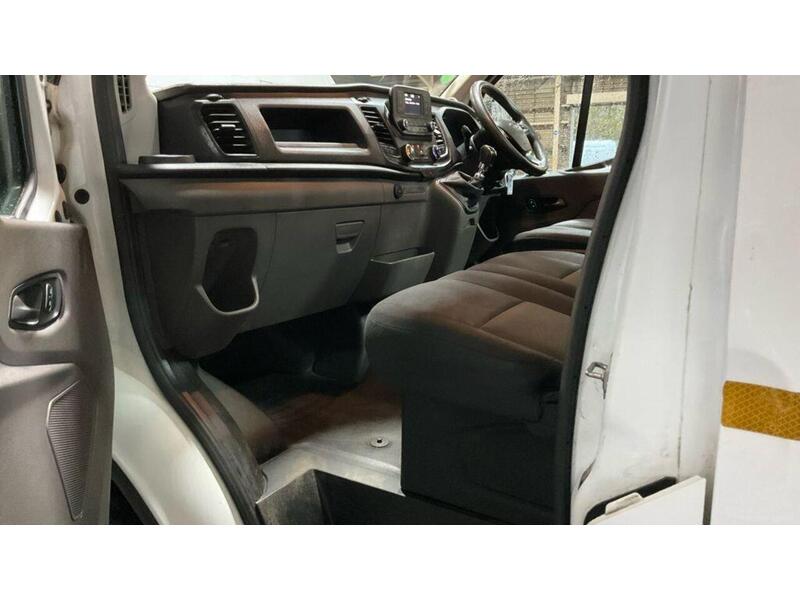Ford Transit 2.0 350 EcoBlue Leader Dropside 2dr Diesel Manual RWD L4 Euro 6 (s/s) (130 ps) - U483