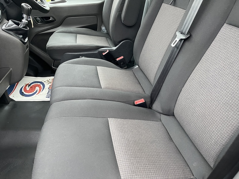 Ford Transit 2.0 350 EcoBlue Leader Dropside 2dr Diesel Manual RWD L4 Euro 6 (s/s) (130 ps) - U483