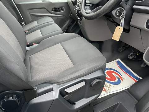 Ford Transit 2.0 350 EcoBlue Leader Dropside 2dr Diesel Manual RWD L4 Euro 6 (s/s) (130 ps) - U483