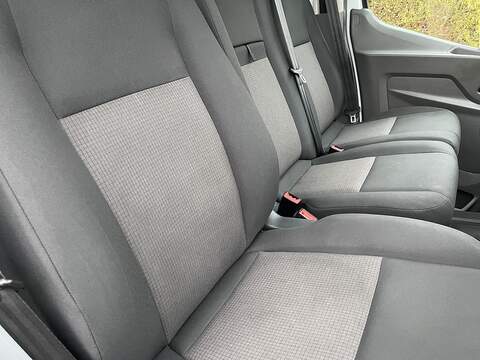 Ford Transit 2.0 350 EcoBlue Leader Dropside 2dr Diesel Manual RWD L4 Euro 6 (s/s) (130 ps) - U483