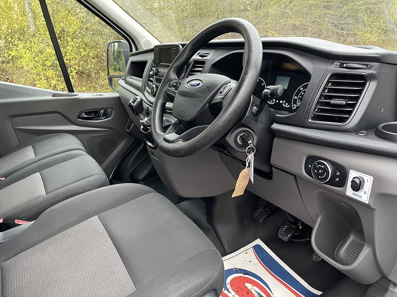 Ford Transit 2.0 350 EcoBlue Leader Dropside 2dr Diesel Manual RWD L4 Euro 6 (s/s) (130 ps) - U483