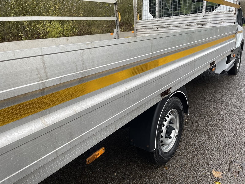 Ford Transit 2.0 350 EcoBlue Leader Dropside 2dr Diesel Manual RWD L4 Euro 6 (s/s) (130 ps) - U483