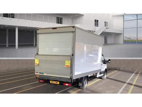 Ford Transit 2.0 350 EcoBlue Leader Luton 3dr Diesel Manual RWD L4 Euro 6 (s/s) (130 ps) - U484