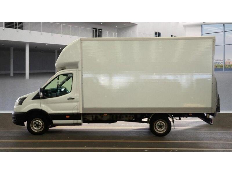 Ford Transit 2.0 350 EcoBlue Leader Luton 3dr Diesel Manual RWD L4 Euro 6 (s/s) (130 ps) - U484