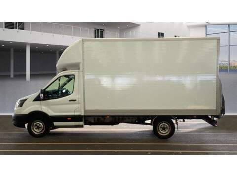 Ford Transit 2.0 350 EcoBlue Leader Luton 3dr Diesel Manual RWD L4 Euro 6 (s/s) (130 ps) - U484